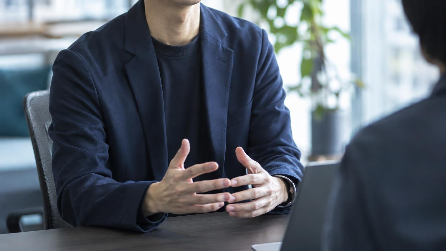 未経験から数か月で、受託開発を目指せる環境。その秘訣を人事採用を担うCOOに聞いた